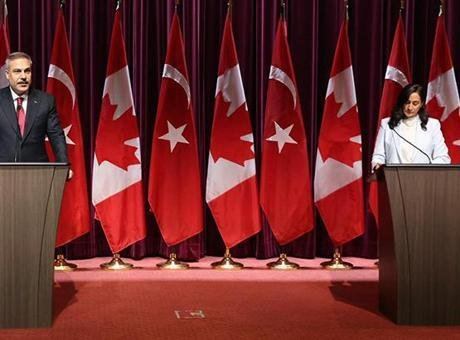 Dışişleri Bakanı Fidan: Türkiye-Kanada İlişkileri Gelişiyor