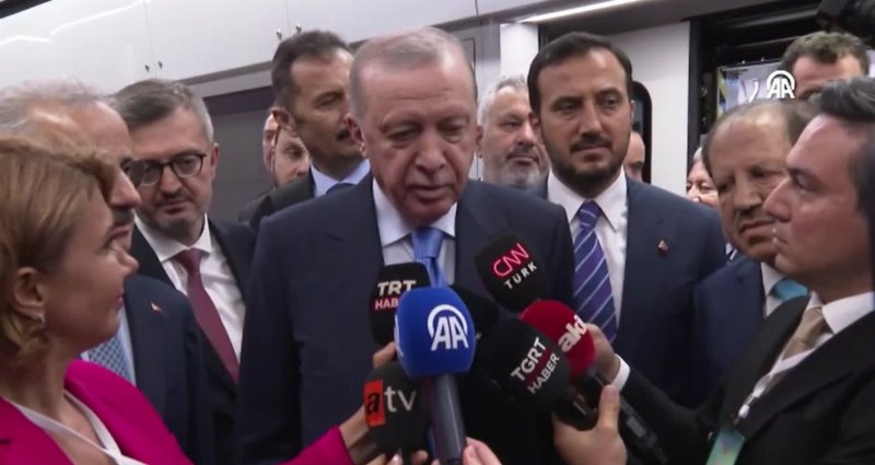 Erdoğan'dan CHP'ye Sert Mesaj: Kurultayınızı Doğru Yapın!
