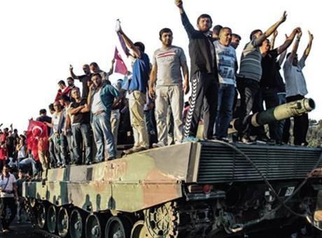 15 Temmuz'da Unutulmaz Etkinliklerle Anma Törenleri