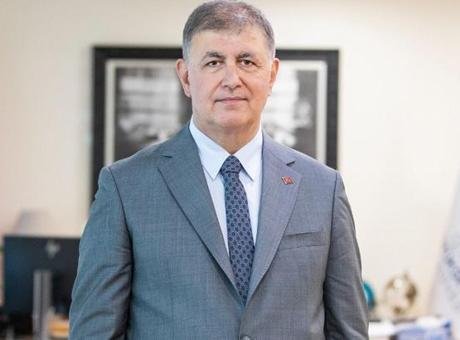 Cemil Tugay'dan Şok İstifa: İzmir Siyasetinde Yeni Dönem Mi Başlıyor?
