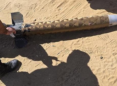 Çatalca'da Plajda Gizemli Askeri Mühimmat Bulundu
