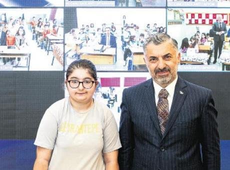 5G ile Eğitimde Fırsat Eşitliği: Karne Heyecanı Yaşandı