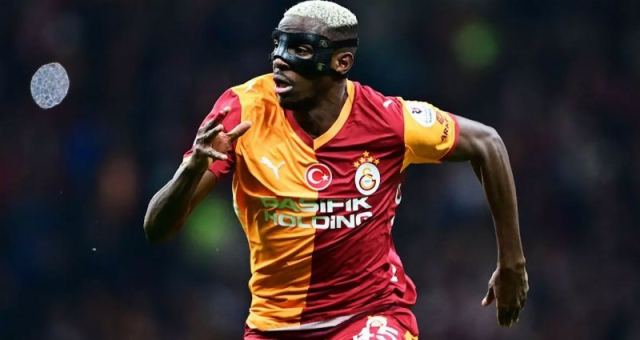 Osimhen'den Ayrılık İddialarına Çarpıcı Yanıt!