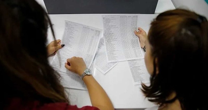 YKS 2026'nın Zirvesinde İki Okul: Kabataş ve Kartal