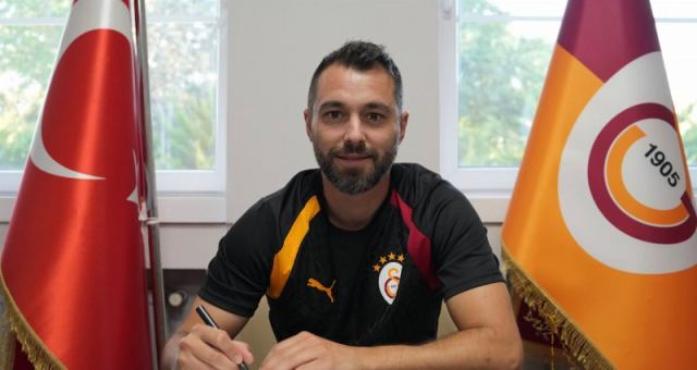 Galatasaray'ın Eski Yıldızı Alparslan Erdem Geri Döndü!