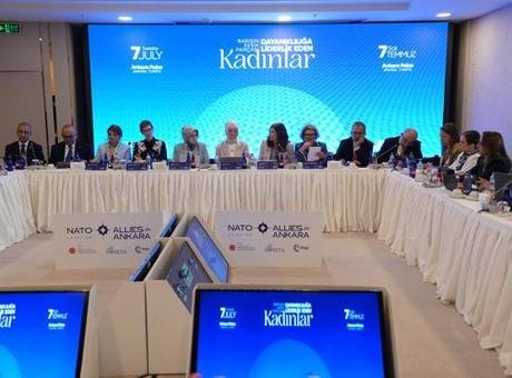 Kadın Liderliğinin Gücü: NATO Zirvesi'nde Önemli Mesajlar