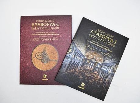 Ayasofya'nın Yeniden İbadete Açılışı: Özel Koleksiyon Eser Tanıtıldı