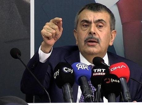 Bakan Tekin'den Eğitimde Dönüşüm ve Tarih Müfredatı Açıklamaları