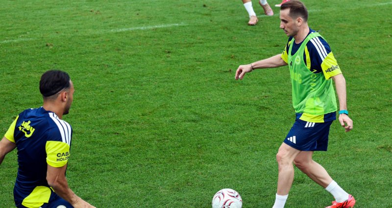 Fenerbahçe, Avusturya Kampında İlk Antrenmanını Gerçekleştirdi