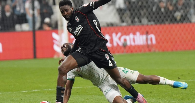 Beşiktaş'a Midtjylland Öncesi Sakatlık Şoku: Ndidi Yetersiz Kalacak