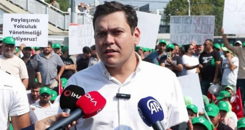 Martı'nın Kurucusu Oğuz Alper Öktem Siyasete Adım Attı