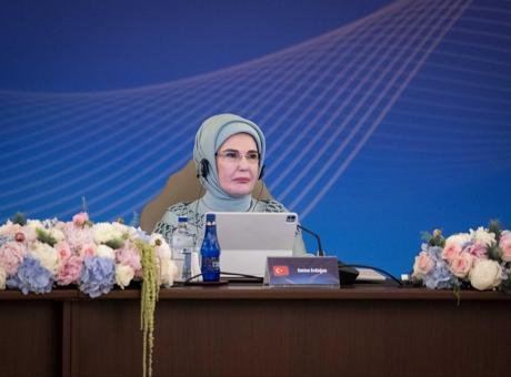 Emine Erdoğan, NATO Zirvesi'nde Lider Eşlerini Ağırladı