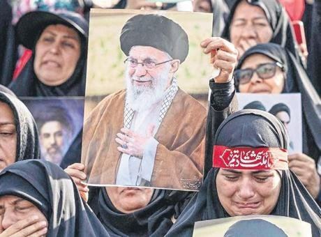Tahran'da Hamaney İçin Duygu Dolu Veda Töreni Yapıldı