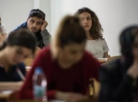 YKS 2026: Zirveye Tırmanan İki Okul ve Şampiyon Öğrencileri