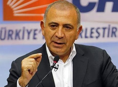 CHP'de Şok Gelişme: 7 İlçe Başkanı Görevden Alındı