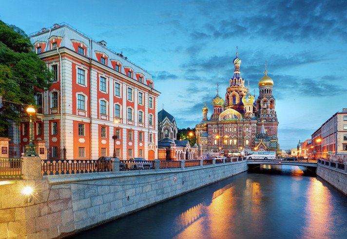 St. Petersburg: Vizesiz Uçuşun Keyfi ve Büyüleyici Güzellikler