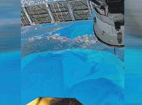 İstanbul Boğazı'ndaki Turkuaz Rengin Sırrı Nedir?