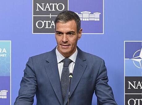 Pedro Sanchez: İspanya'nın Yeni Liderlik Modeli ve Anketlerdeki Yükselişi