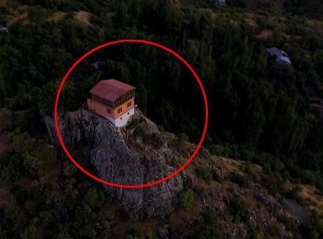 Kemaliye'nin İkonik Evi Satışa Çıktı: Fiyatı 30 Milyon Lira!