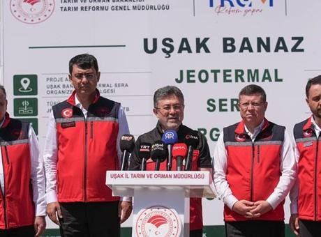 Bakan Yumaklı'dan Tarımda Yeni Hamle: 5 Organize Bölge Müjdesi