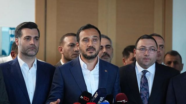 Özdemir: Üsküdar'da Hizmet İçin Yeni Bir Dönem Başlıyor
