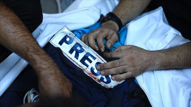 Gazze Hükümeti: İsrail Saldırılarında 262 Gazeteci Hayatını Kaybetti