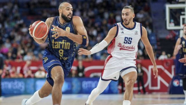 Fenerbahçe Tarfin Bahçeşehir Koleji'ne Mağlup Oldu