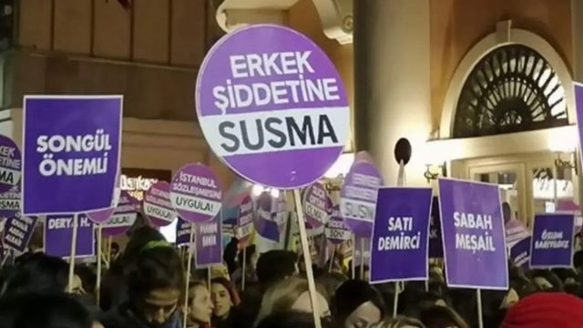 Eminönü'nde Taciz ve Darbe Davası İkinci Kez Görülüyor
