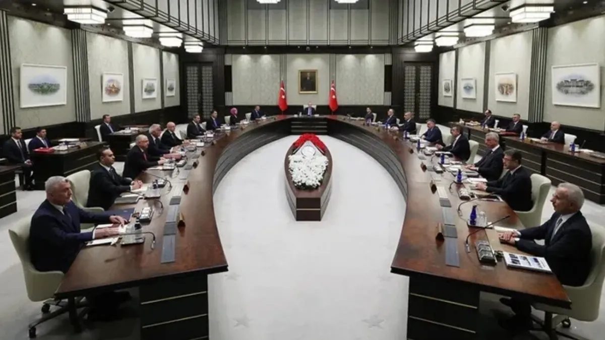 Cumhurbaşkanlığı Kabinesi, Erdoğan liderliğinde toplanıyor