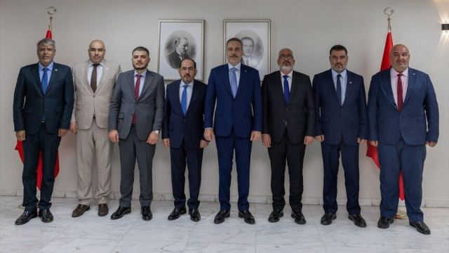 Dışişleri Bakanı Fidan, Suriye Türkmen Meclisi Başkanı Mustafa ile görüştü