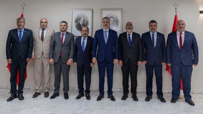 Dışişleri Bakanı Fidan, Suriye Türkmen Meclisi Başkanı Mustafa ile görüştü