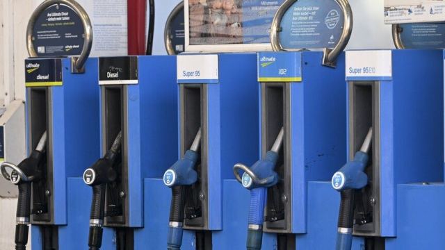 Almanya'da Benzin Fiyatları Rekor Seviyeye Ulaştı