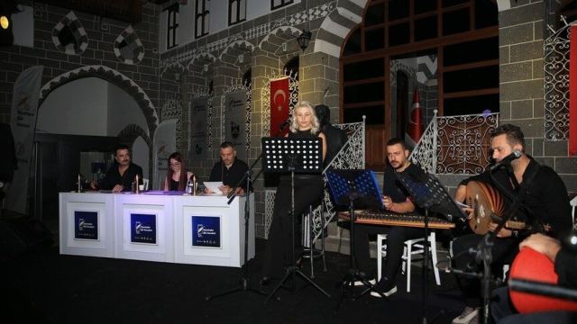 Cahit Sıtkı Tarancı, vefatının 70. yılında Diyarbakır'da anıldı
