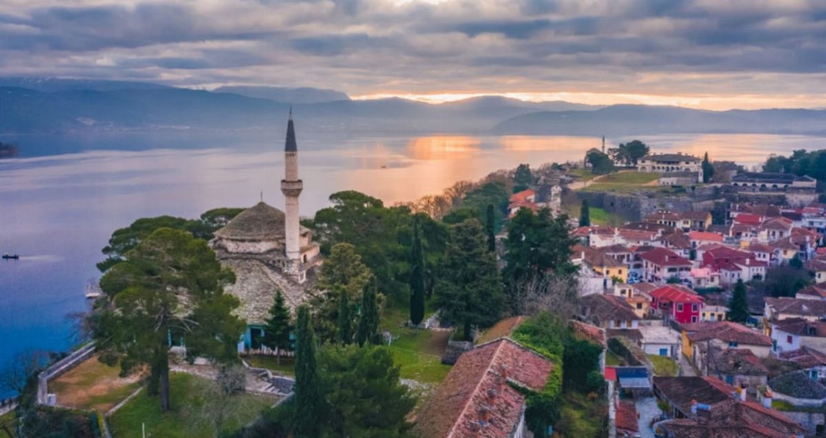 Yunanistan, Taşınma Desteği Olarak 556 Bin Lira Veriyor