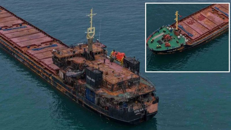 VOLGA-4007 Trabzon açıklarında dron saldırısı sonrası demirledi