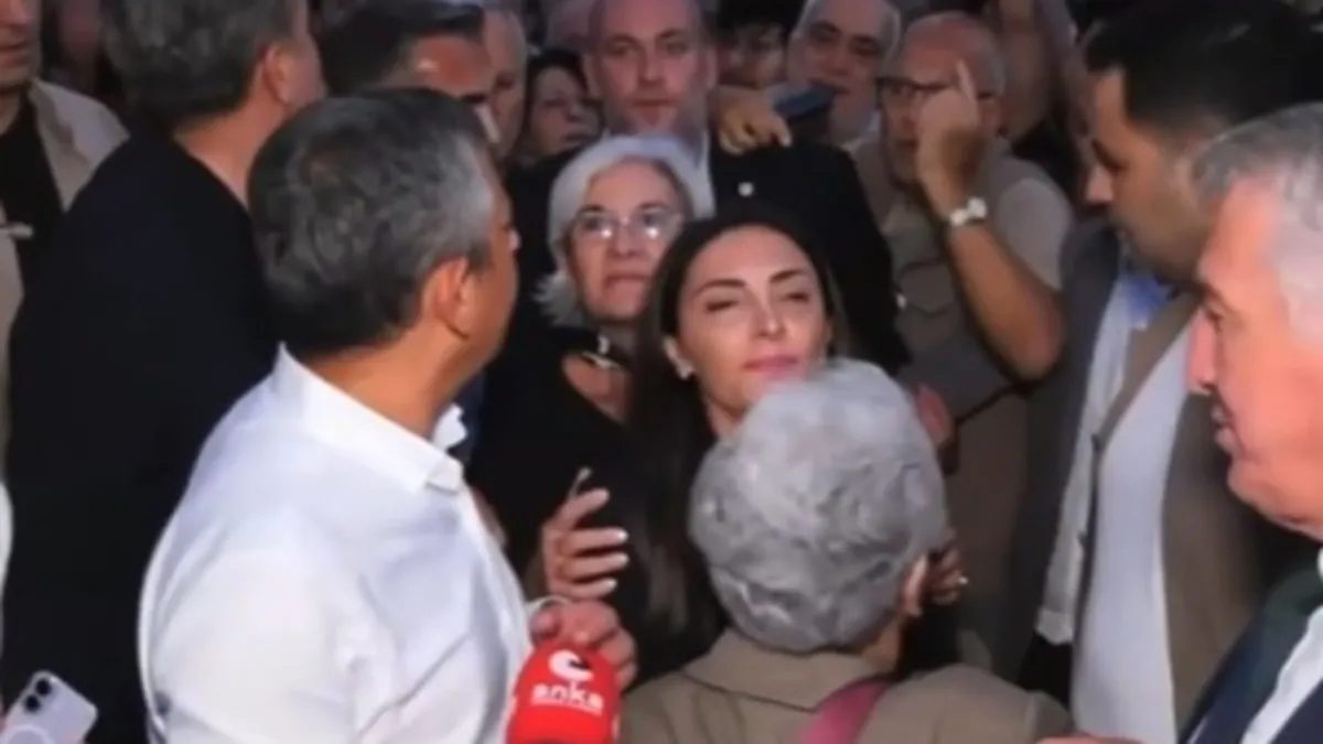 Özgür Özel Bursa'da Vatandaşa Yanıt Verdi