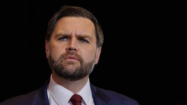 Vance: Orta Doğu dış politikası İsrail'in hizmetinde olamaz