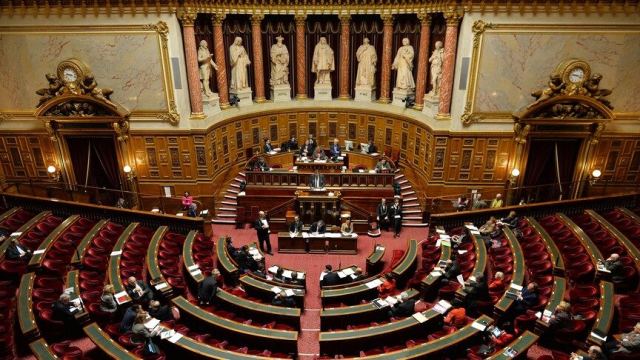 Fransa'da Kısmi Senato Seçimleri Başladı
