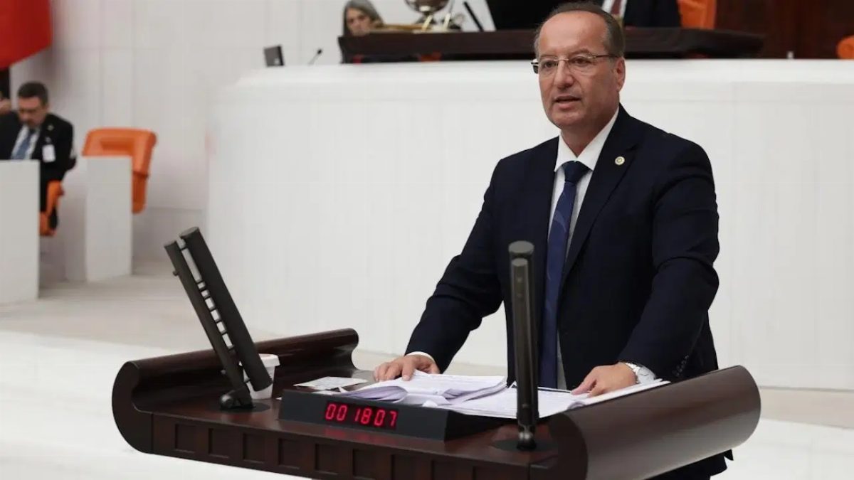 CHP'li Akay, Tasfiye Sürecindeki Fonlarda Satış Emirlerinin İptal Edildiğini Açıkladı
