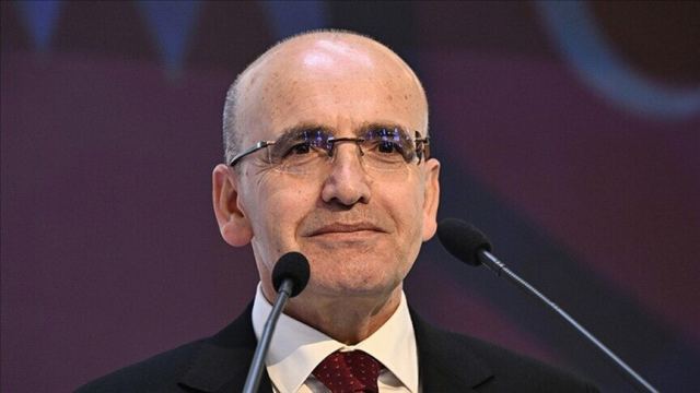 Hazine ve Maliye Bakanı Şimşek: Seçim sürecinde dezenflasyondan vazgeçmeyeceğiz