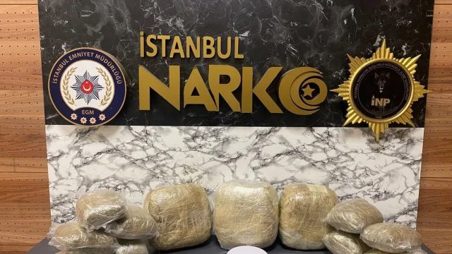İstanbul'da uyuşturucu operasyonu: 1 ton 165 kilogram ele geçirildi