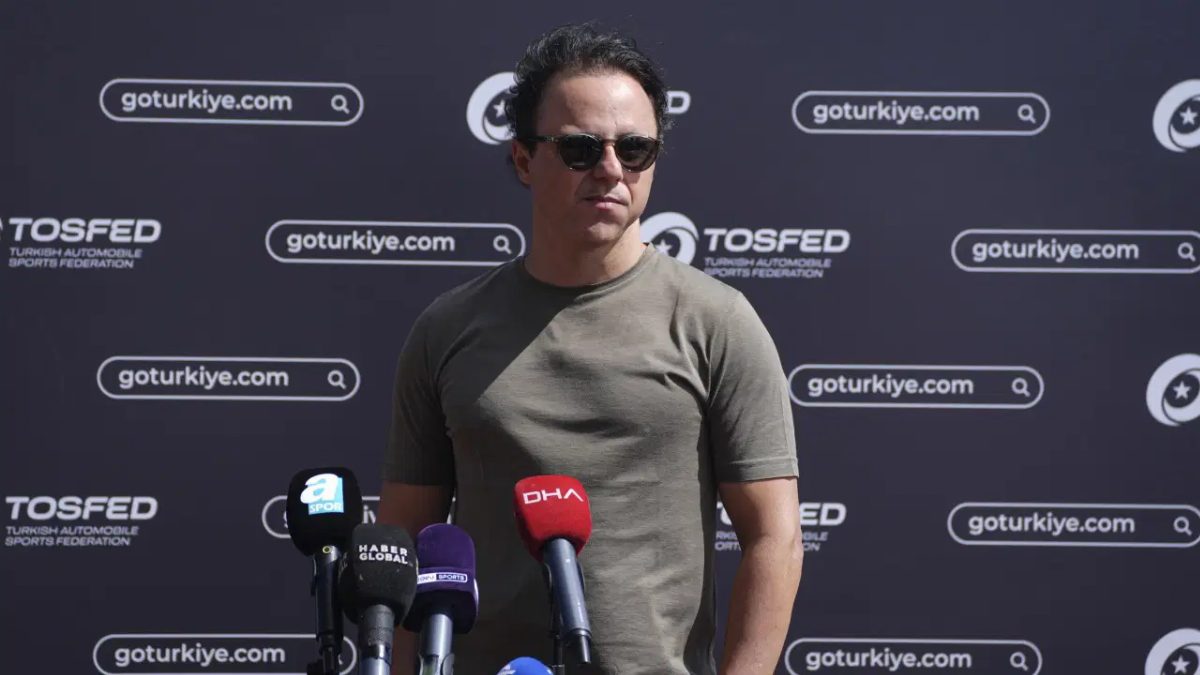 Felipe Massa İstanbul Park'ta hayranlarıyla buluştu