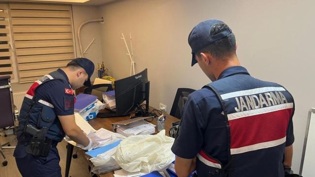 MİT ve Jandarma, İstanbul'da siber operasyon düzenledi