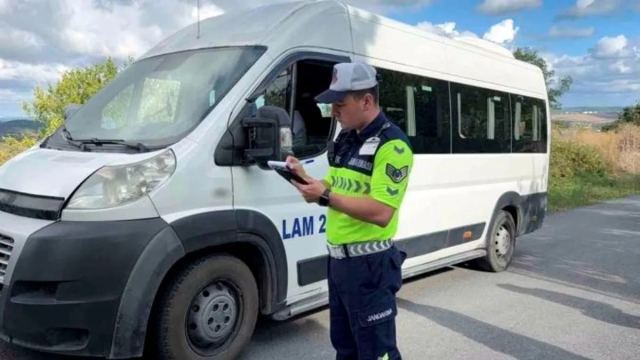 İstanbul'da Okul ve Çevrelerinde Güvenlik Uygulaması yapıldı