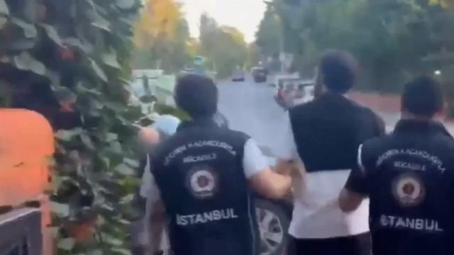 İstanbul'da sahte belgelerle vatandaşlık operasyonu: 26 tutuklama