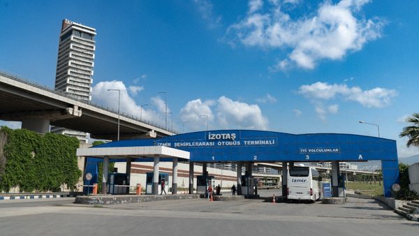 İzmir Otogarı'nda yeni ücret tarifesi belirlendi