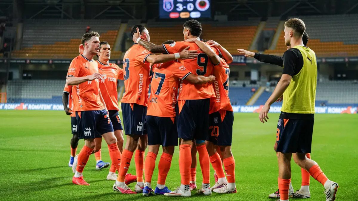 Başakşehir, Gençlerbirliği'ni 4-0 ile geçti