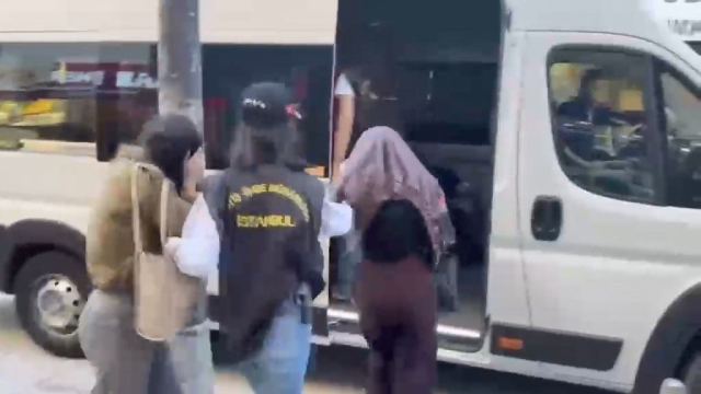İstanbul'da Masaj Salonlarına Operasyon: 31 Kişi Gözaltında