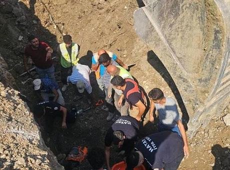 Hatay'da Altyapı Çalışmalarında Göçük: 2 İşçi Yaralı