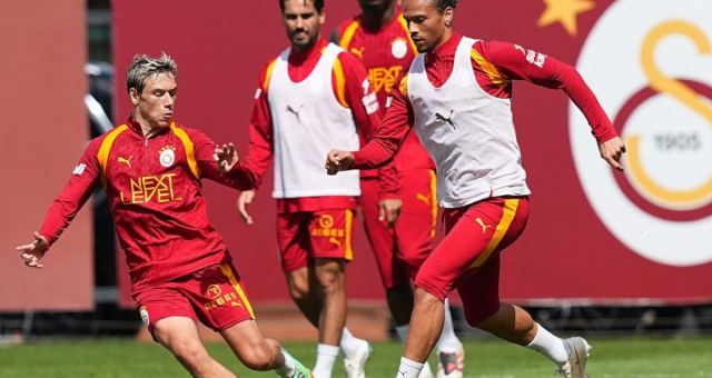 Galatasaray Derbi Hazırlıklarına Kemerburgaz'da Başladı